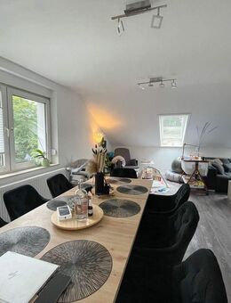 MODERNE 3-Zi.-WOHNUNG IN GRÜNER LAGE! HERZLICH WILLKOMMEN... - Nürnberg