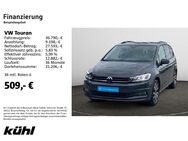 VW Touran, 1.5 TSI Highline, Jahr 2023 - Hildesheim