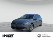 VW Golf, 1.5 VIII Move, Jahr 2023 - Darmstadt