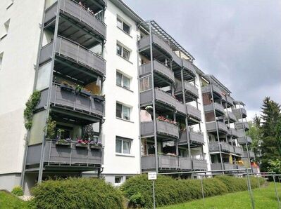 3-RAUM-WOHNUNG mit Balkon im begehrten Rabenstein kaufen!