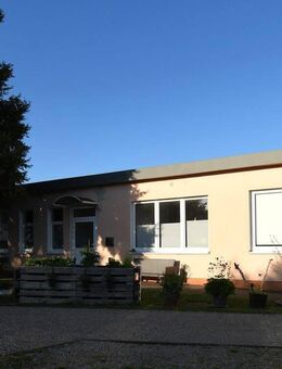 Große barrierefreie 3-Raum-Wohnung mit Stellplatz und Schuppen zu vermieten! - Boitzenburger Land
