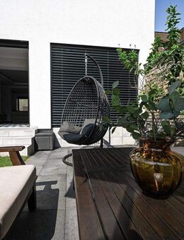 Großzügiges, sehr schönes Familienhaus mit Garten - Plankstadt