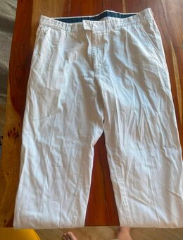 BRAX feel good Chino Hose D 54 US 38/34 weiß Bund 51cm Schritt 75cm - Wolfratshausen