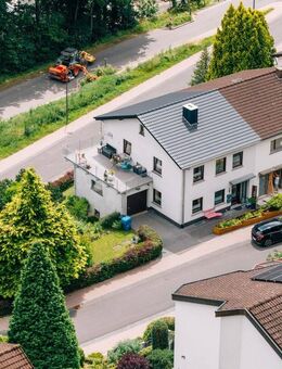 Attraktives Drei-Parteienhaus auf Eckgrundstück in begehrter Wohnlage in Prüm! - Prüm