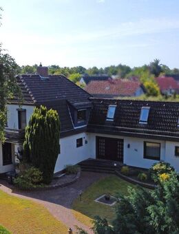 Doppelhaushälfte mit Potenzial auf großem Süd-West-Grundstück zu verkaufen - Ottersberg
