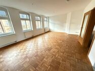 helle 3 Raum Wohnung mit Balkon! - Gera