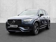 Volvo XC90, R Design Recharge AWD T8 Twin Engine EU6d, Jahr 2021 - Aachen