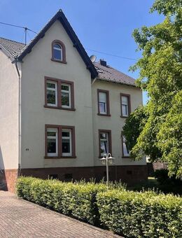 Historisches Pfarrhaus in Gerlfangen: Ein Haus mit Geschichte, Herz und Raum - Rehlingen-Siersburg