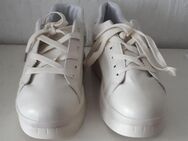 Damen Plateau Sneaker beige weiß Größe 42 NEU - Hagen (Stadt der FernUniversität) Vorhalle