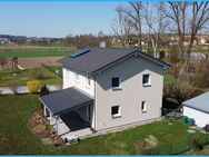 DIPL.-Immowirt MAIER !! Traumhaftes-neuwertiges Einfamilienhaus in ruhiger Randlage mit Blick !! - Ortenburg