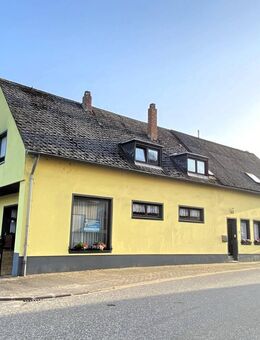 Fast 300m² warten in Tawern! - Tawern