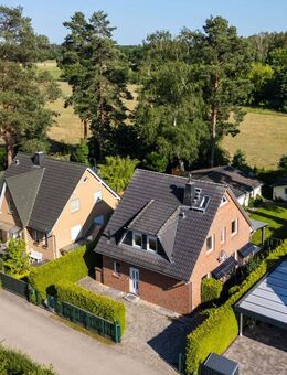 Family-friendly home with a private garden in a quiet location next to a nature reserve - Nuthetal