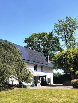 Exklusives Landhaus mit viel Platz für Natur- und Tierliebhaber im Märkischen Kreis, Sauerland - Herscheid
