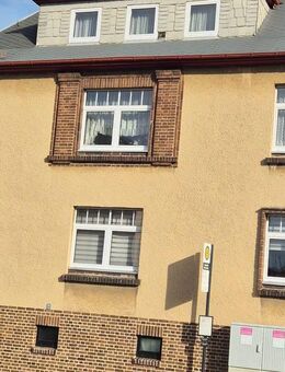 Zweifamilienhaus in ruhiger Lage - ideal für Eigennutzer oder als Kapitalanlage - Lengenfeld