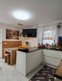 Großzügige Erdgeschosswohnung in Tacherting/Emertsham - Tacherting