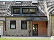 Reihenhaus mit drei Wohnebenen, Garten und Garage in ruhiger Lage von Düsseldorf Garath - Düsseldorf