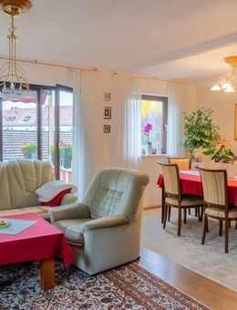 +++ Moderne 2-Zimmer-Wohnung mit Balkon und Tiefgaragenstellplatz in Dresden-Seidnitz +++ - Dresden