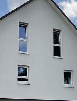 Attraktives Wohnhaus mit Einliegerwohnung - Waldachtal