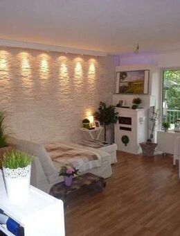 Gemütliche Wohnung mit 1 Schlafzimmer und Balkon in Saarbrücken-Schafbrücke - Saarbrücken