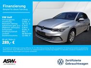 VW Golf, 2.0 TDI Life, Jahr 2021 - Neckarsulm