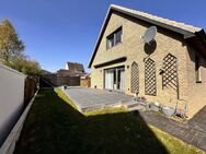 Kernsaniertes 170 qm Einfamilienhaus mit Doppel-Carport - Hiddenhausen