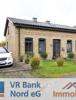Modernisiertes Einfamilienhaus auf parkähnlichem Grundstück - Schaalby