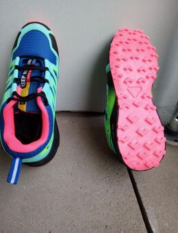 Lauf- u. Wanderschuhe - München Schwabing-West