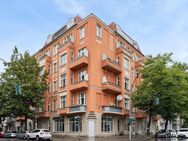 Familienfreundliche Dachgeschosswohnung mit Weitblick direkt am Schloss Charlottenburg - Berlin