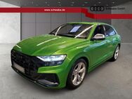 Audi SQ8, TFSI 8-fach bereift, Jahr 2021 - Gersthofen