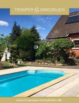 Wohnen mit Urlaubsflair: Haus mit Pool und großem Garten in Reppenstedt - Reppenstedt