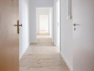 Zentrale Lage mit ebenerdigen Aufzug und Loggia! - Magdeburg
