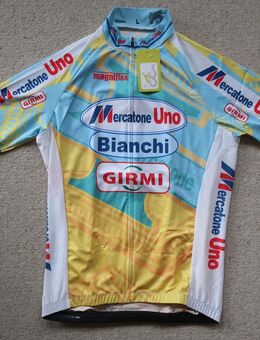 Mercatone Uno Bianchi 2 Trikots, Fahrradhandschuhe, Radmütze - Niddatal