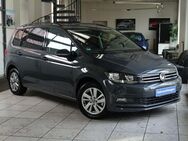 VW Touran 1.5 TSI Comfortline DSG 7Sitzer ACC - Berlin