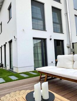 Luxuriöse Doppelhaushälfte mit Smart-Home-System, Alarmanlage, Kamin, Garten, - möbliert zur Miete - Hilden