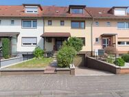 Reihenmittelhaus in ruhiger Lage mit Garten und Garage - Malsch (Landkreis Karlsruhe)