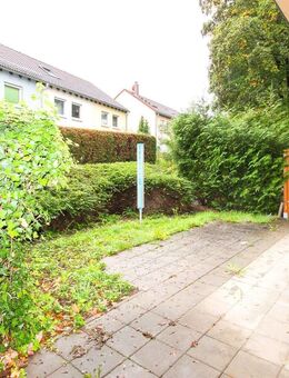 Bezugsfreie Maisonettewohnung mit Terrasse und Garten - Dresden