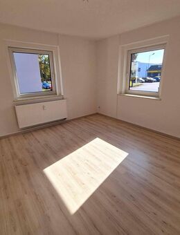 ***1 Monat Kaltmietfrei***Charmante 3-Zimmer-Wohnung in Glauchau - Glauchau