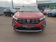 Dacia Sandero, Stepway TCe 90 Comfort, Jahr 2021 - Saalfeld (Saale)