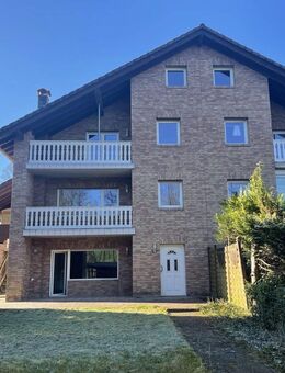 Moderene Doppelhaushälfte mit Einliegerwohnung im Ortszentrum von Much und Nähe zur Natur - Much