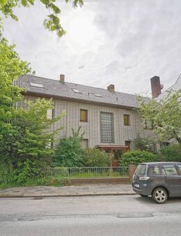Volksbank Immobilien: Mehrfamilienhaus mit solidem Ausbaupotenzial! - Bremerhaven