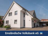 RESERVIERT - Modernes Einfamilienhaus mit schönem Garten und PV-Anlage in Twist - Twist