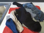 Socken für einen Sockenkranz zu verschenken - Stuttgart