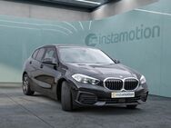 BMW 118, , Jahr 2021 - München