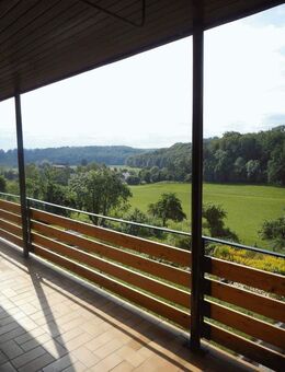 ++ Schöne, helle 3 Zimmerwohnung mit riesigem Balkon und Garten + + - Herbrechtingen