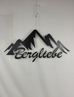 Metallbild "Bergliebe" Pulverbeschichtet 3 Farben Wandbild Deko - Kraftisried