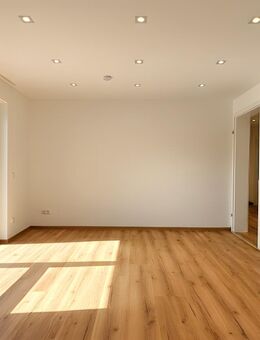 Ihr neues Zuhause - Erstbezug nach Kernsanierung mit sonniger Terrasse - Schwaikheim