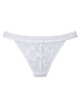 LASCANA Tanga aus floraler Jacquardspitze