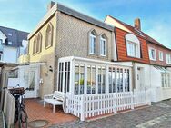 Perfektes Preis- Leistungsverhältnis - Norderneyer Wohntraum in begehrter historischer Innenstadtlage - Norderney