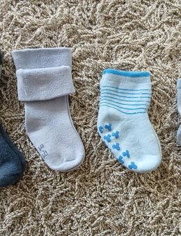 4 Paar Babysöckchen 15-18 - Münster (Hessen)