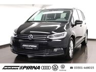 VW Touran, 1.4 TSI Highline, Jahr 2017 - Pirna